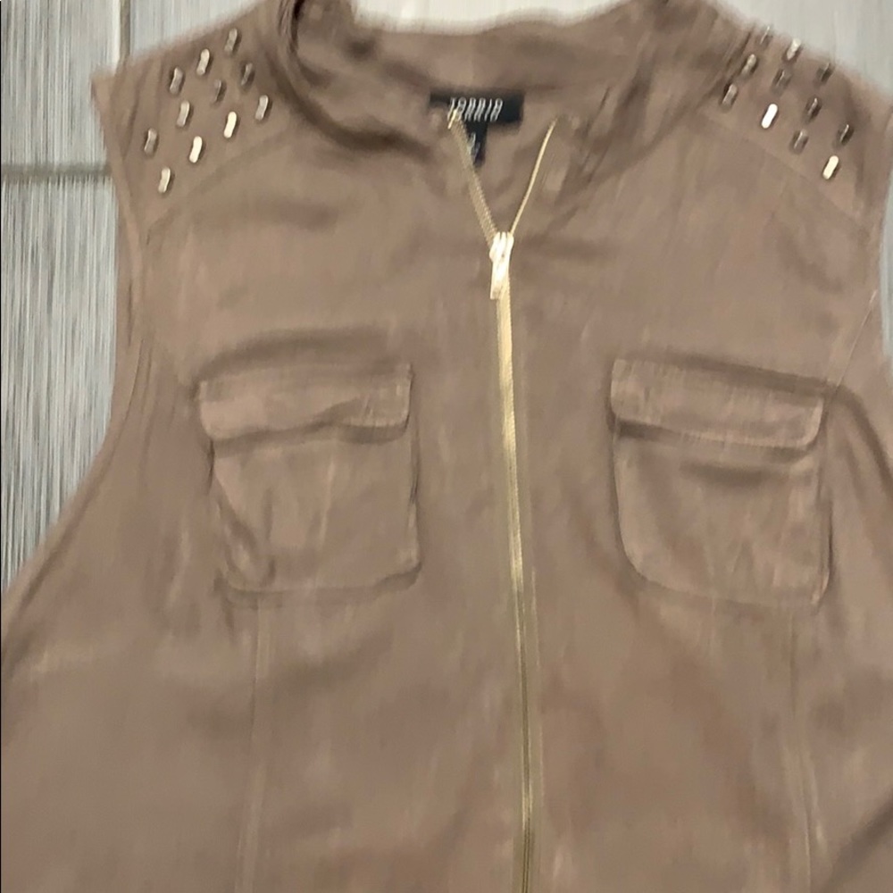 TORRID - Picture 2 of 3